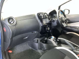 シックで落ち着いた色のシートでしょ!!