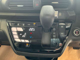 展示車両は全車 クリーニング済。 専門業者さんにて内外装ともにキレイにしてご納車いたします。 また別途、各種コーティングもうけたまわってます。
