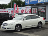 この度は、数ある中古車の中から、当社「八木自動車サービス」の車をご覧頂き誠にありがとうございます。