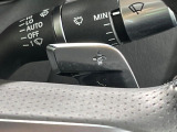 パドルシフト ハンドルを握ったまま変速操作が可能です。この装備があると運転の自由度が高まります。スポーティな走りをお求めの方にお勧めの装備となっています。