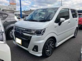 車線はみだしを知らせてくれる機能!レーンアシスト付♪ USB ミュージックプレイヤー接続可 Bluetooth アルミホイール