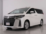 プライバシーガラス装着車両ですので、ご安心くださいませ!