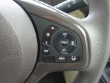 Hondaセンシングの機能のひとつ、アダプティブクルーズコントロール付!アクセルから足を離しても設定したスピードと前車との車間を保ち走行してくれます!車線維持もアシスト☆高速道路で疲労軽減ですね☆