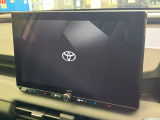 【12.9インチ ディスプレイオーディオ】大画面のディスプレイはAppleCarPlayやAndroidAutoが利用可能。大きな画面でスマホナビアプリ等が利用いただけます♪