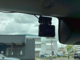 もう無くてはならない、ドライブレコーダーが搭載済みです!あおり運転等の抑制にもなりますし、万が一の時もこれでバッチリ確認できます!
