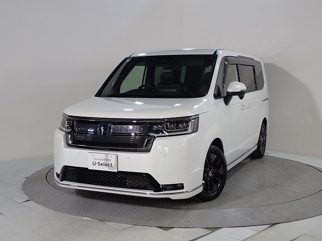 ステップワゴン 2.0 e:HEV スパーダ