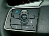 プロパイロット搭載!アクセル、ブレーキを自動でコントロールして前のクルマとの車間距離を保つ手助けをします。