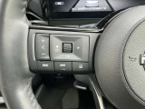 ステアリングスイッチです。手元のスイッチ操作でアドバンスドドライブアシストディスプレイや音量調整などができます。是非、お試しください。