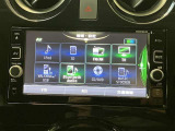 電話を手に持って運転するのは違反です!ハンズフリーで運転中は通話しましょう!通話、音楽再生等さまざまな接続がワイヤレスで可能なのは嬉しいですね!