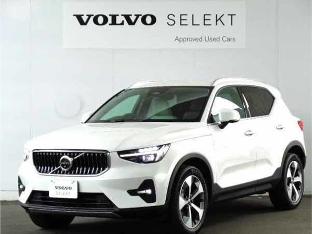 XC40 ウルトラ B4 AWD 4WD