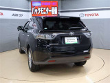 クリアなテールレンズがこのハリアーの特徴です。