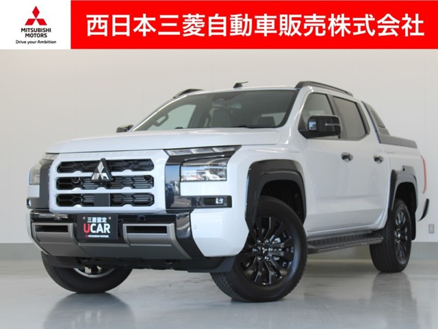 トライトン 2.4 GSR ディーゼル 4WD 