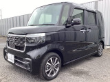 車名の由来:N-BOXの「N」は「New」「Nippon」「Norimono(乗り物)」「Next」のそれぞれの頭文字も含め「これからの新しい日本の乗り物を創造する」という意味合いを込めている。