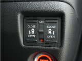 ◆両側電動スライドドア◆狭い駐車場でも乗り降りが楽々♪お子様が隣の車にドアを当ててしまう心配もございません!小さなお子様連れの方もこれで安心。