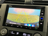 【バックカメラ】リバースにするだけで映ります、後方の安全確認や、狭い駐車場での車庫入れ、雨の日や夜間など視界の悪い時に便利です!安全にバックする為には欠かせない装備です。