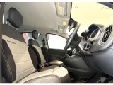 広大なヨーロッパならではの、長距離運転を前提に造られたシート。デザインだけではなく、疲れにくいことも大きな特徴です。