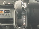 足元すっきりのインパネCVT!