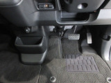 車内もクリーニング済みです。