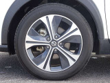 【タイヤ】 【純正17インチアルミホイール】《205/55R17》専用のアルミなのでお車のイメージぴったりですね!