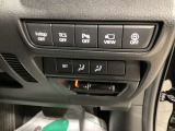 各種スイッチ類はこちらにレイアウトしています。