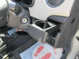 運転席インパネドリンクホルダー