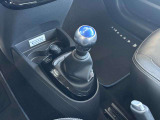 5速マニュアル車です!パワフルなエンジンと軽いボディで軽快な走りをお楽しみいただけます♪