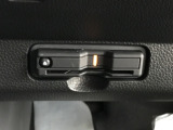 ETC車載器付。ETCが使用可能な道路通行料はキャッシュレスでスマートに走行できます。再セットアップして納車致します。