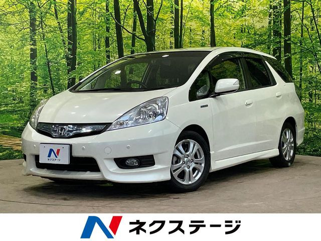 フィットシャトルハイブリッド 1.3 スマートセレクション