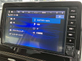 様々なオーディオソースがございます。運転中に好きな音楽を聴くことが可能です。