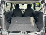2列目を倒すことでご覧の様に更にカーゴスペースが広がります♪荷物が増えた時は重宝しますね!