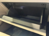 グローブBOXの左側にETCついてます