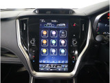 11.6インチの縦型ディスプレイに、ナビゲーション機能をはじめ、エンターテインメント、車両情報、エアコン操作、各種設定などを集約。タブレットのような感覚で、直感的に操作できます。