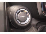 SPORTモードがON になり、アンビエントメーターが白色から赤色に変化し、瞬間燃費表示がターボブースト表示に切り換わります。