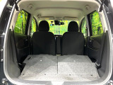 普段のお買い物や通勤、送迎等に十分な荷室スペースを確保しております。セカンドシートを倒すと、大きな荷物の積載も可能です♪