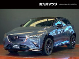 中古車専門再生工場にて熟練専任スタッフが丁寧に清掃、仕上げを実施しております。また、お客様に安心してご検討いただける様、公取協が定める基準に基づき車両検査を実施し、車両状態評価証を発行しております。