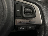【全車速追従機能付クルーズコントロール】高速道路での長距離走行が楽に!!自動で速度を保つクルーズコントロールが、衝突軽減システムと連携し、前方の車両を感知して車間を保つように速度調節してくれます!!