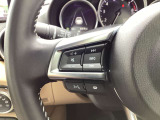 【ハンドルスイッチ】ハンドルを握ったまま、この車の快適装備を操作することが可能です☆詳しくは営業スタッフまでお尋ねください☆