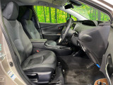 運転席シート廻りは使用感も少なく、良好な状態となっています。丁寧に使われていたことがよくわかりますね。