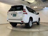 当社でご購入頂いた全ての車両はご納車前、エンジンオイル交換・ワイパーゴム・ブレーキ点検・調整・その他確認の上ご納車いたします。