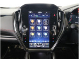 11.6インチの縦型ディスプレイに、ナビゲーション機能をはじめ、エンターテインメント、車両情報、エアコン操作、各種設定などを集約。タブレットのような感覚で、直感的に操作できます。