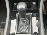 エンジンで発生したパワーを、余すところ無く路面に伝達する、新開発のスカイアクティブマチック(6速AT)。マニュアルモードでの、気持ち良いスポーツ走行も是非体感下さい!!