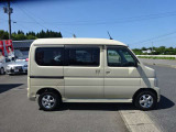 当社の在庫は、お客様に快適にお乗り頂ける様、次の車検も取って頂ける様、納車整備に力をいれ、期待以上のモノをお届けできるように、日々努力しております!