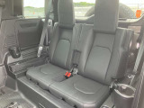 ディフェンダー 110 X ダイナミック HSE 3.0L D300 ディーゼル 4WD 