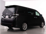 当店では、厳選された車両のみ展示しております。アルファード・ヴェルファイアに特化した専門店ならではの豊富な在庫の中から、お気に入りの一台をお探しください!