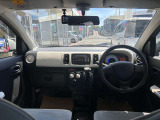 展示車両は全車 クリーニング済。 専門業者さんにて内外装ともにキレイにしてご納車いたします。 また別途、各種コーティングもうけたまわってます。