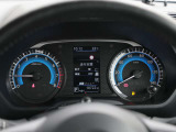 シンプルで見やすいメーターです。