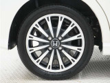 ◆純正アルミホイール装着車◆これで足元まわりも、おしゃれにきまります!