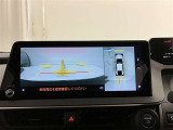 安全機能のバックモニター&全周囲モニターも装備です。