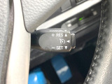 【クルーズコントロール】高速道路もラクラク走行。アクセルを離しても一定速度で走行ができ、長距離運転時の負担を軽減!加速・減速も簡単なスイッチ操作で調整できます。