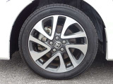 【タイヤ】 【純正16インチアルミホイール】《195/50R16》専用のアルミなのでお車のイメージぴったりですね!